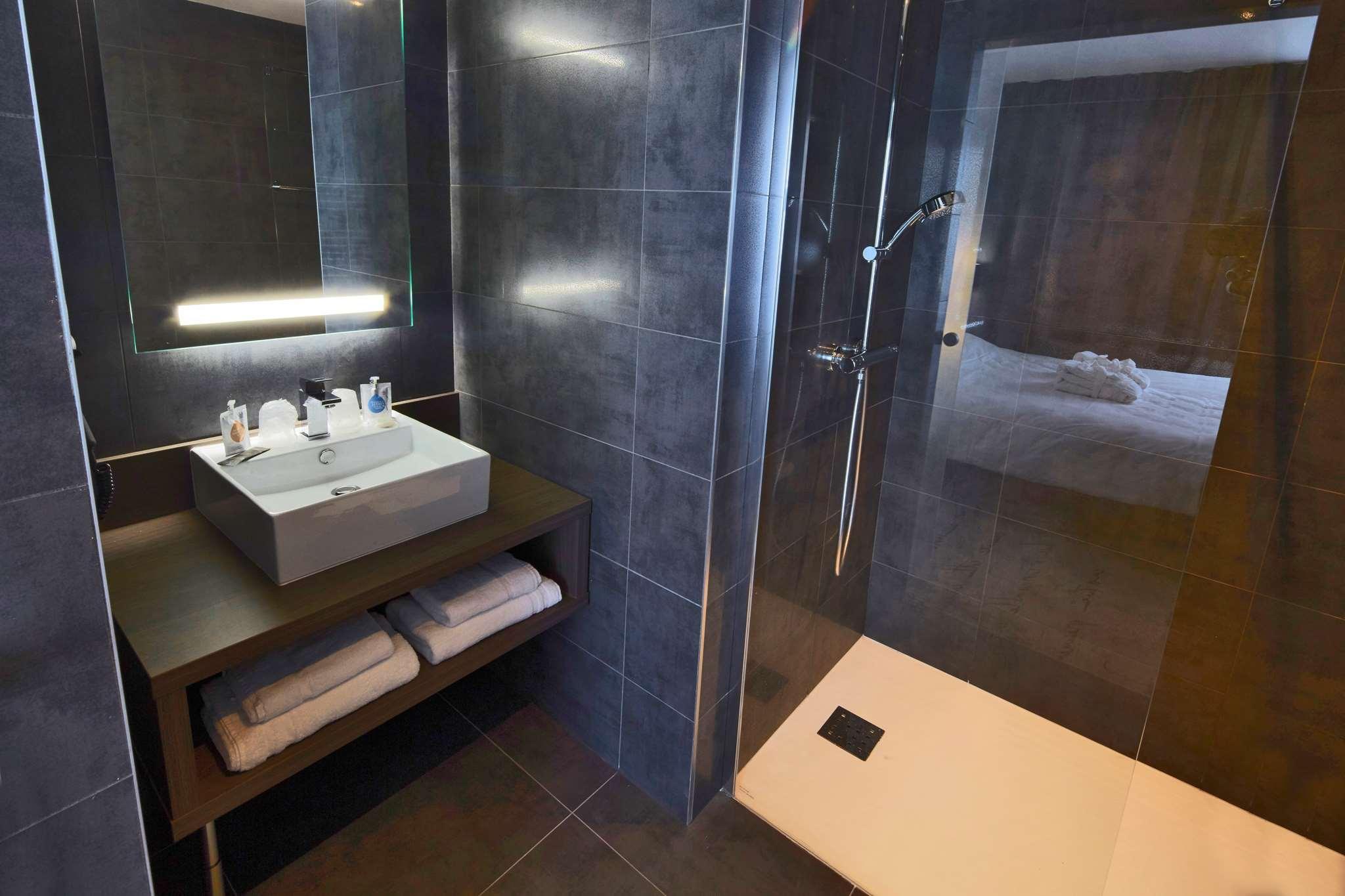 Kyriad Troyes Centre Екстер'єр фото