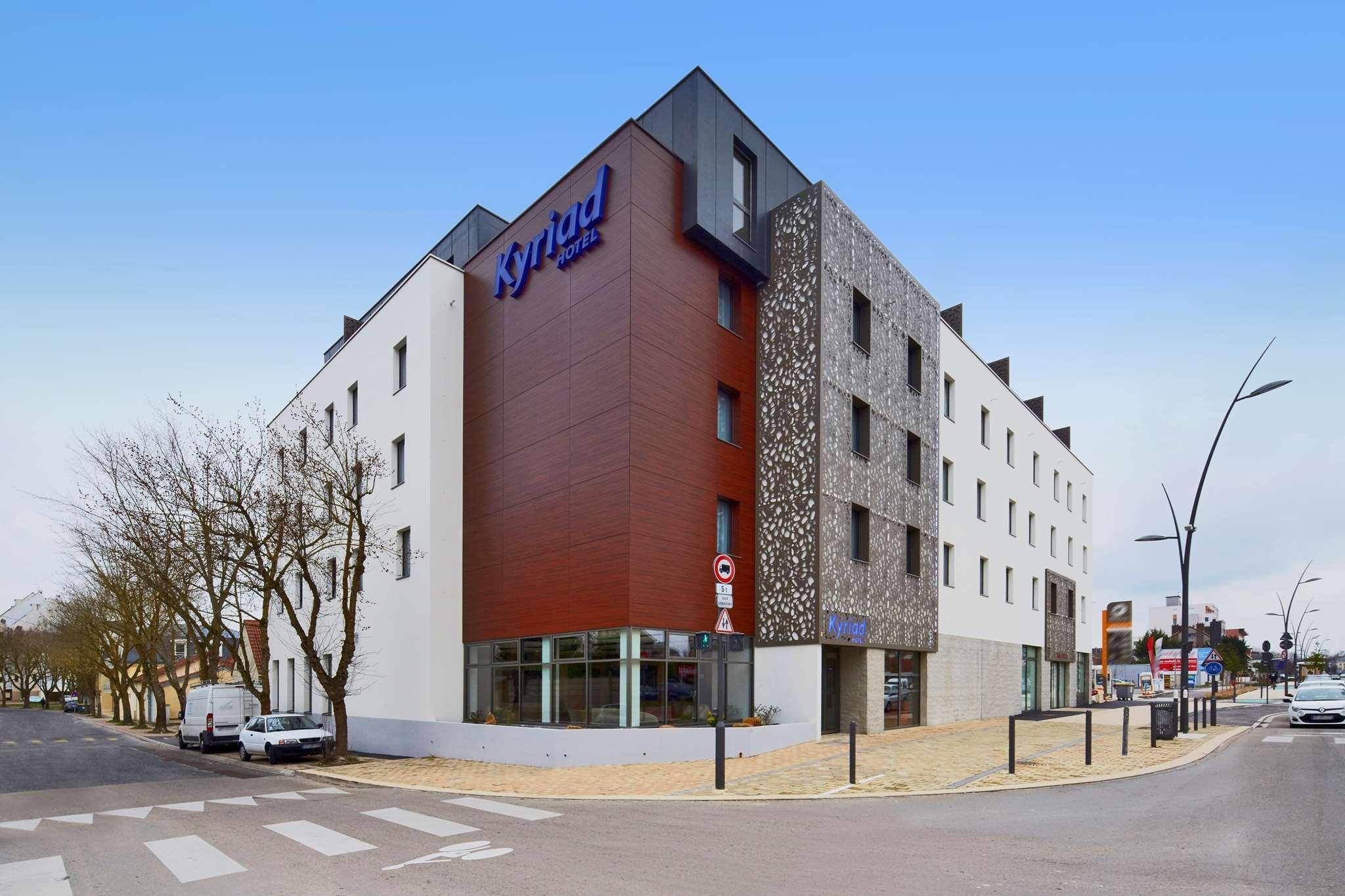 Kyriad Troyes Centre Екстер'єр фото