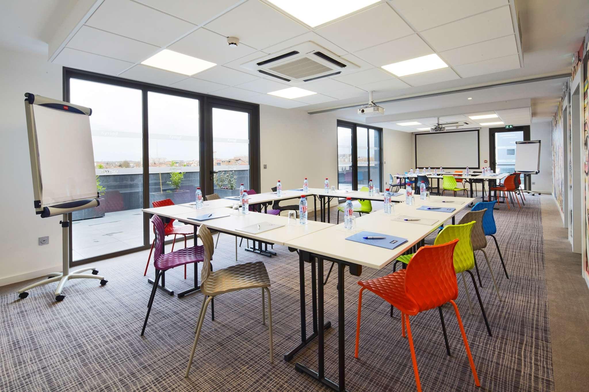 Kyriad Troyes Centre Екстер'єр фото