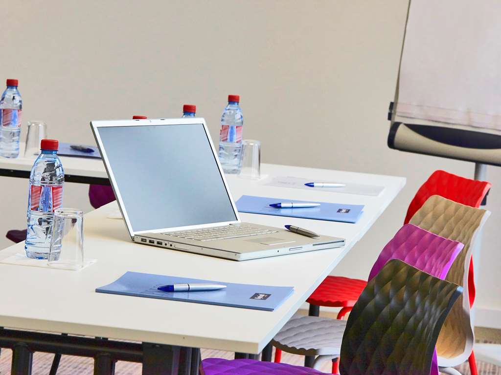 Kyriad Troyes Centre Екстер'єр фото